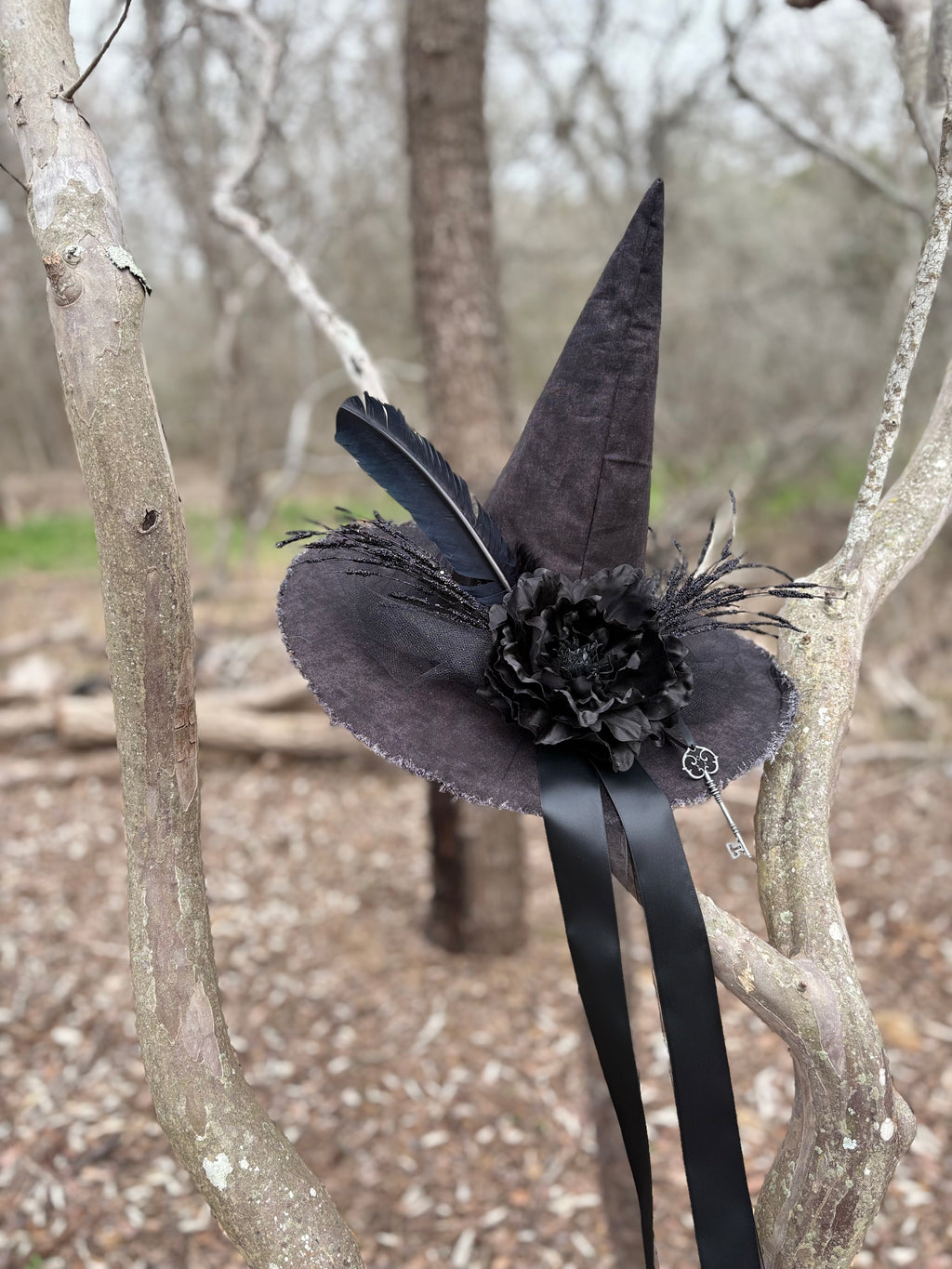 Ritual Noir | Black Gothic Key Witch Hat – Moonspell Hollow™