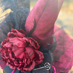 Martha Blackwood | Crimson & Black Witch Hat – Moonspell Hollow™