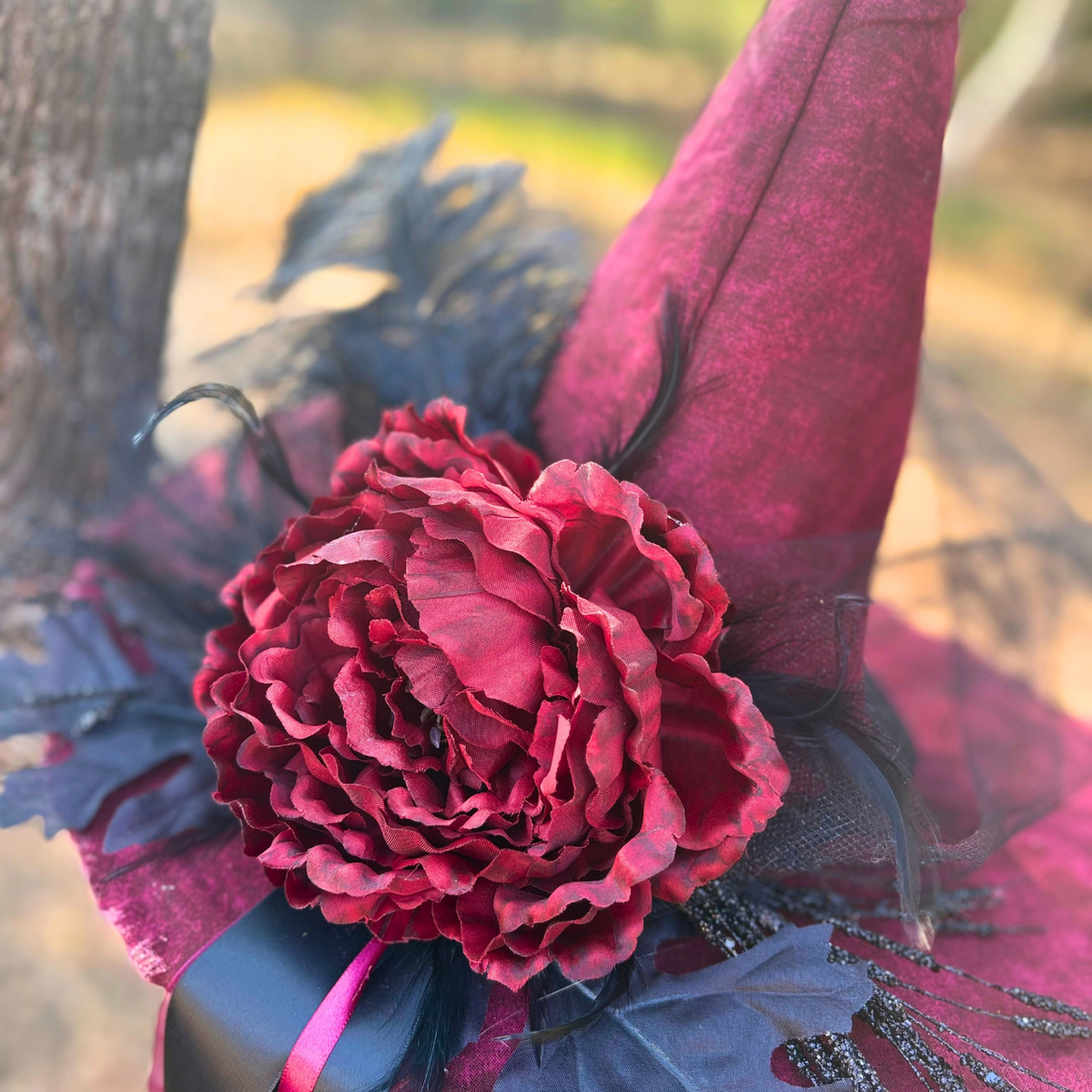 Martha Blackwood | Crimson & Black Witch Hat – Moonspell Hollow™