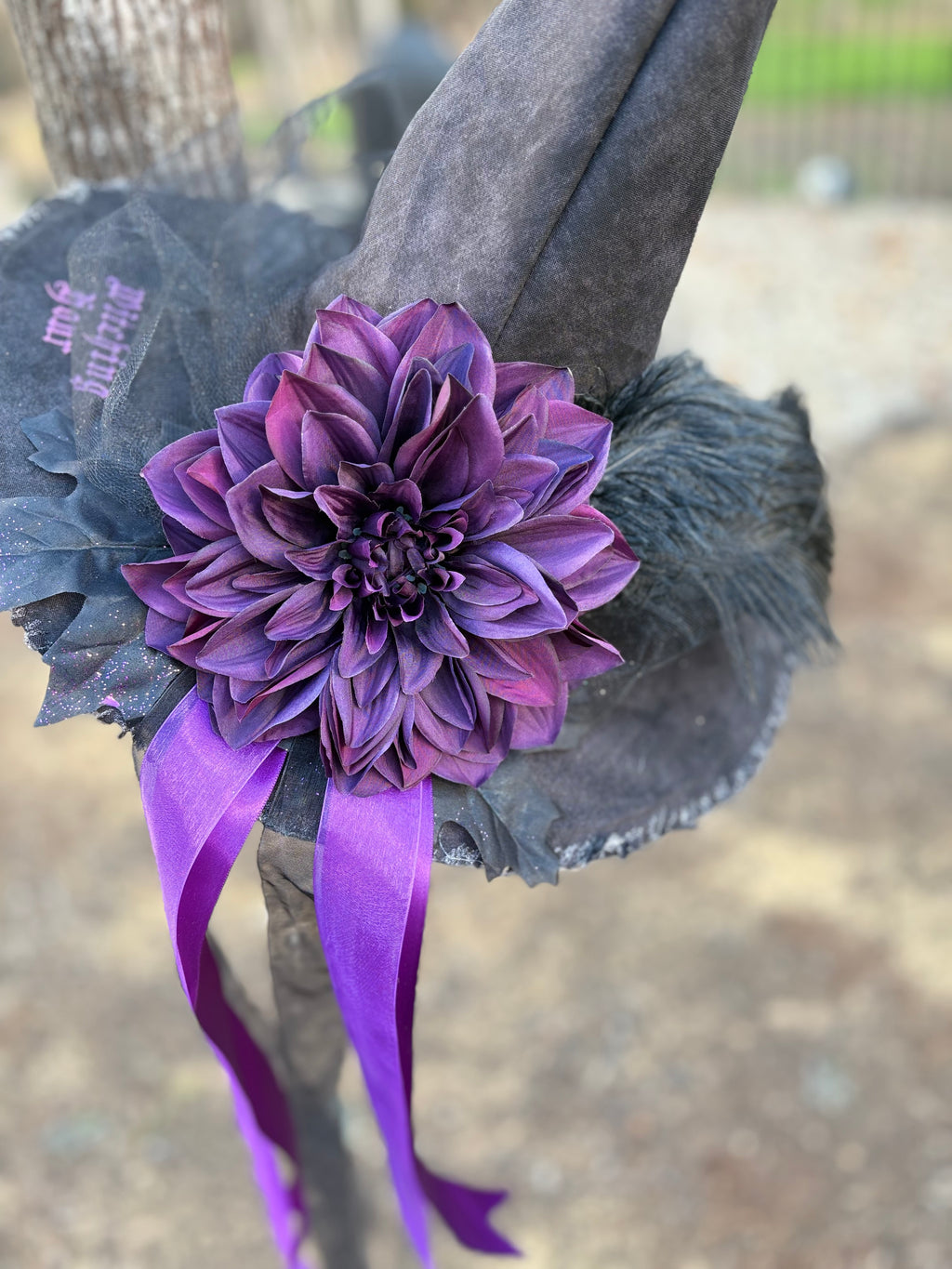 Plum Dahlia | Gothic Grace Witch Hat – Moonspell Hollow™