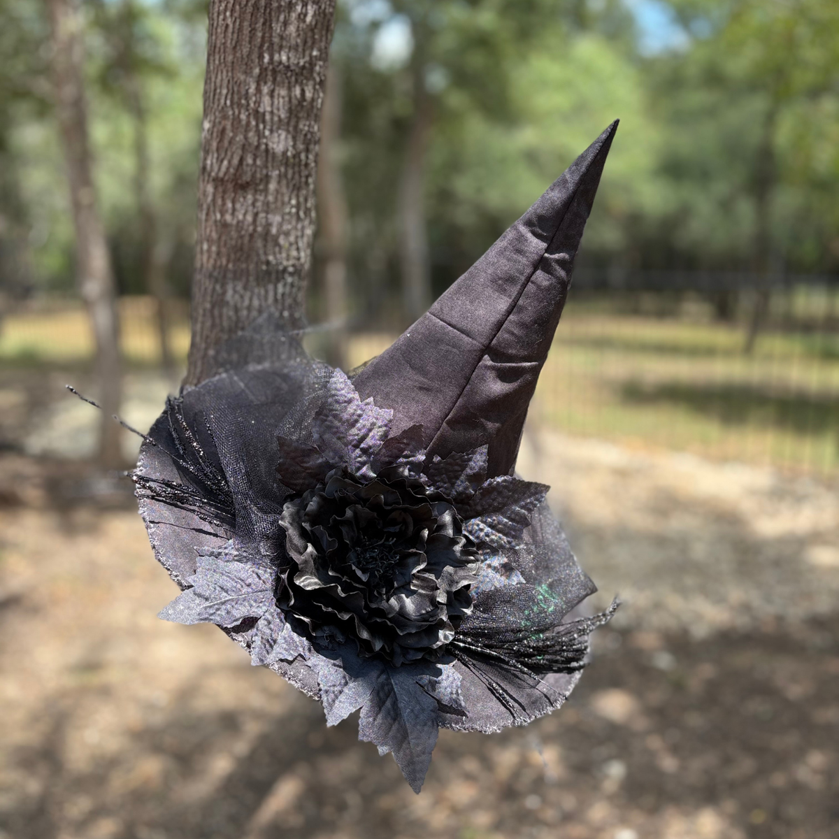 Morrigan Blackthorn | Black Witch Hat – Moonspell Hollow™