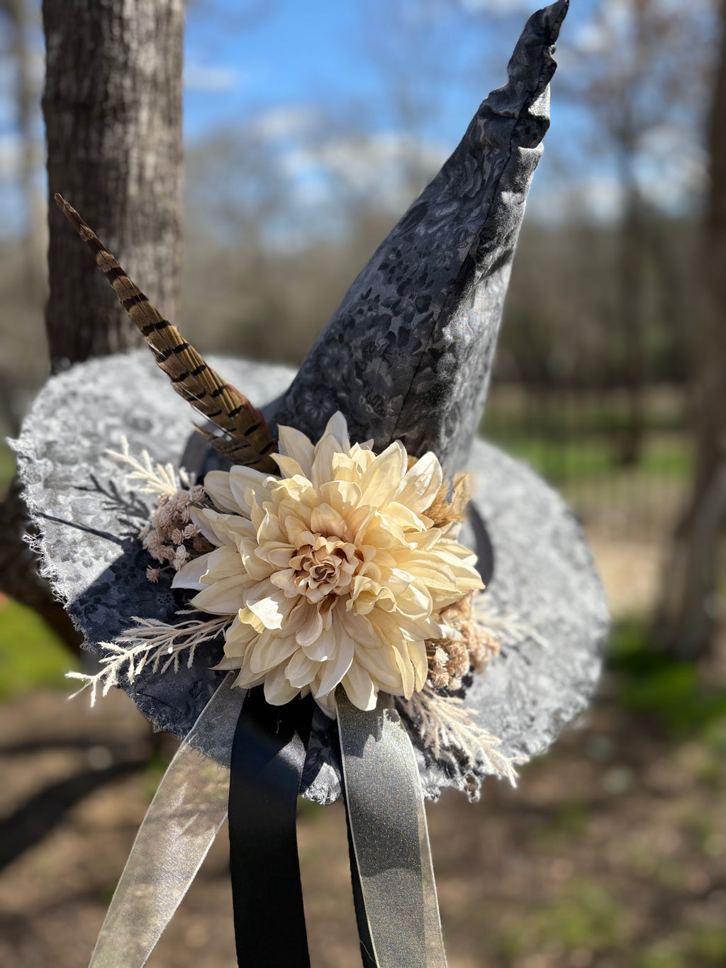 Ivory Dahlia | Woodland Light Witch Hat – Moonspell Hollow™