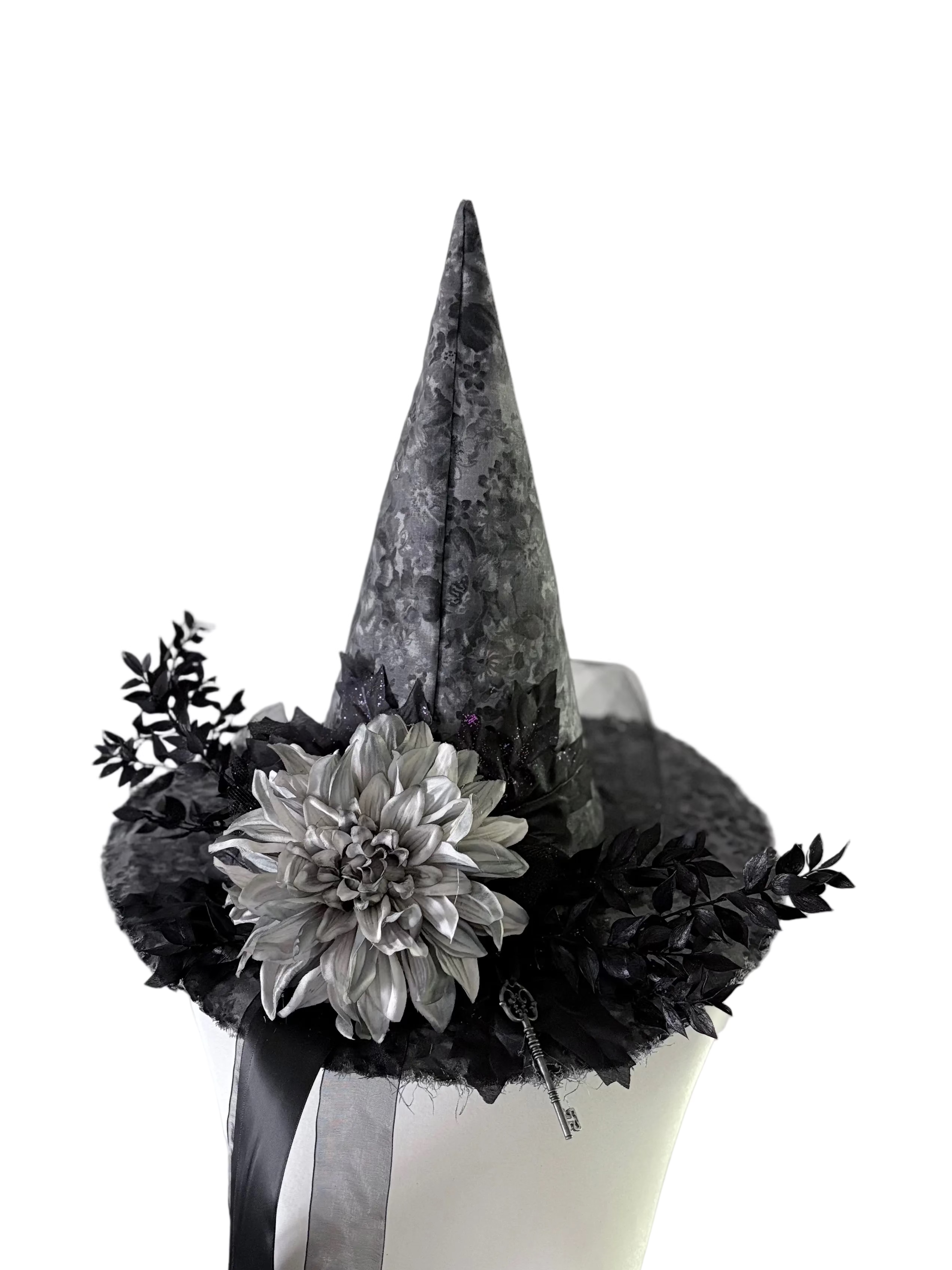 Ash Dahlia — Monochrome