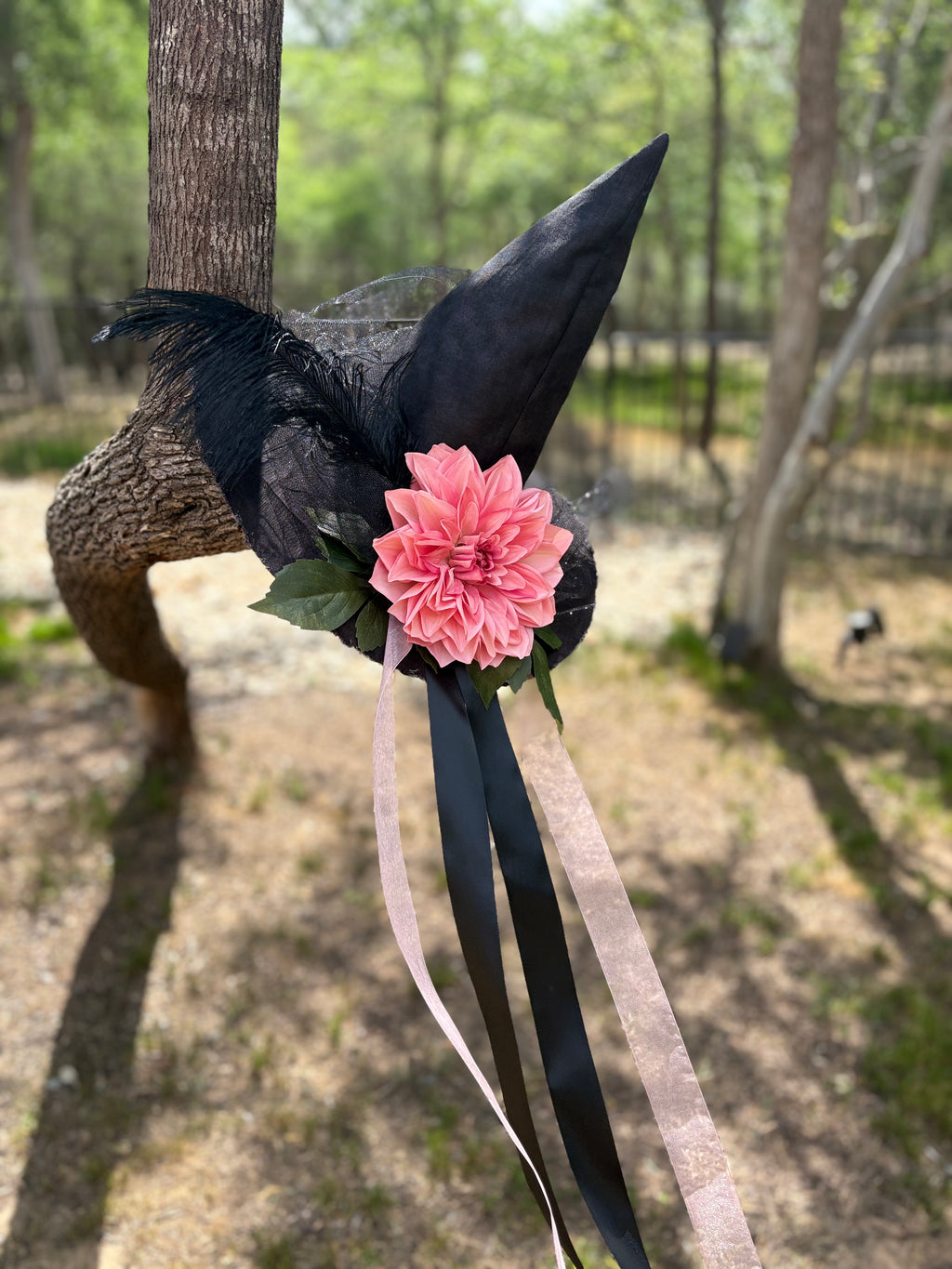 Ember Bloom | Black & Coral Witch Hat – Moonspell Hollow™