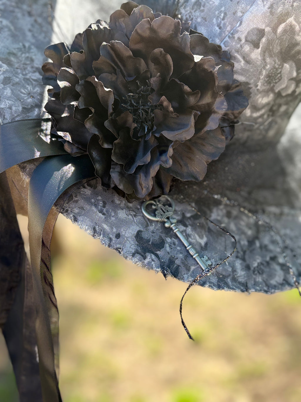 Veil of the Keyholder | Gothic Witch Hat – Moonspell Hollow™