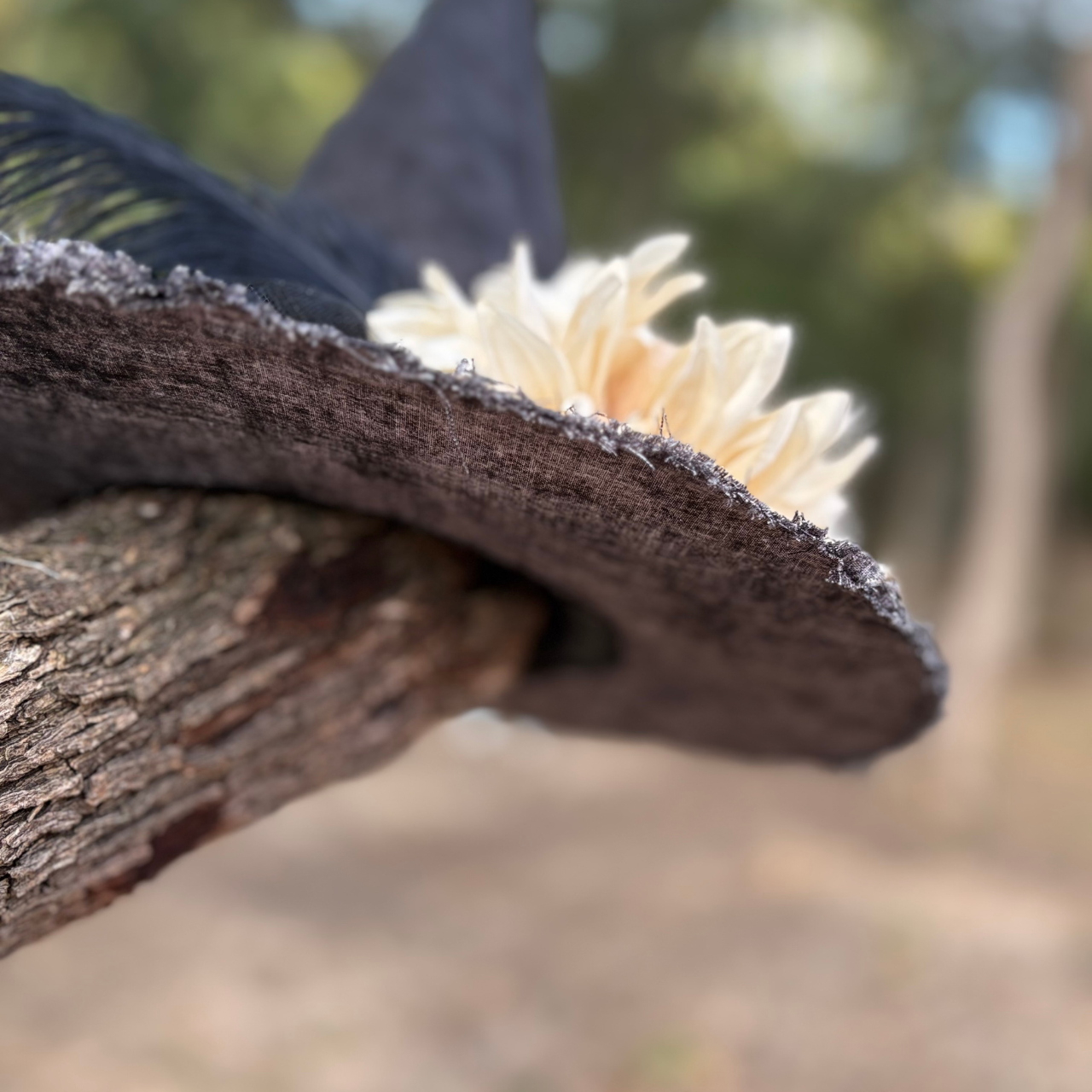 Petaline | Ivory Bloom Witch Hat – Moonspell Hollow™