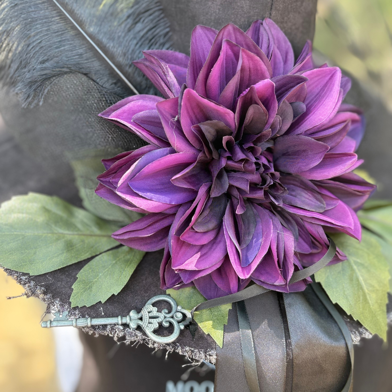 Lady Octavia Dahlwyn | Black & Plum Witch Hat – Moonspell Hollow™