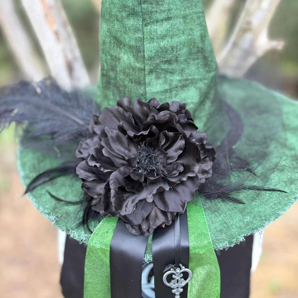 Sylvaine | Green & Black Woodland Witch Hat – Moonspell Hollow™