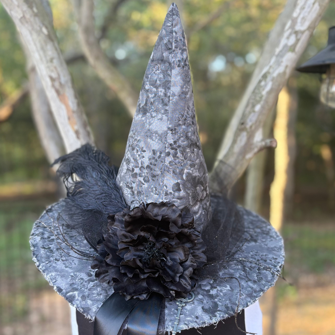 Veil of the Keyholder | Gothic Witch Hat – Moonspell Hollow™