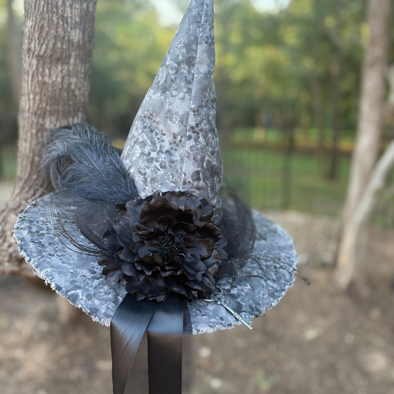 Veil of the Keyholder | Gothic Witch Hat – Moonspell Hollow™
