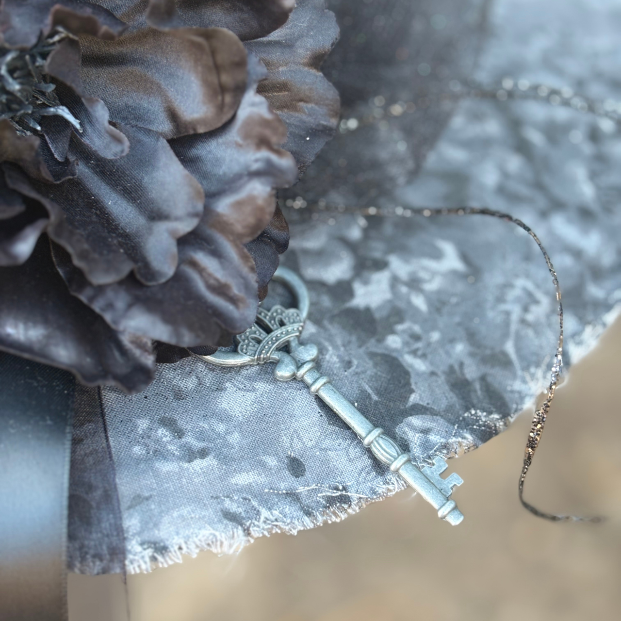 Veil of the Keyholder | Gothic Witch Hat – Moonspell Hollow™