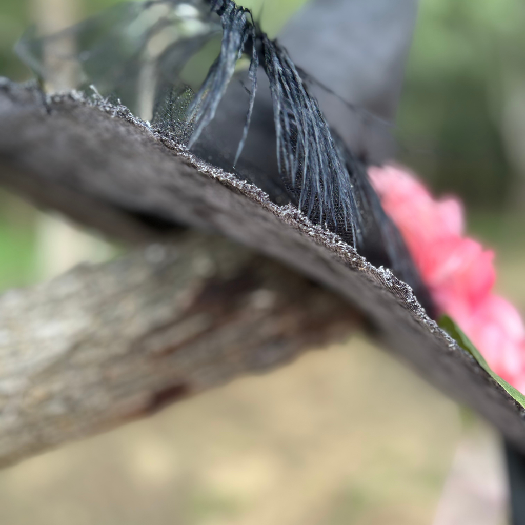 Ember Bloom | Black & Coral Witch Hat – Moonspell Hollow™
