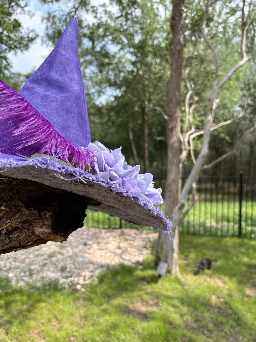 Wisteria Veil | Lavender Dahlia Witch Hat – Moonspell Hollow™
