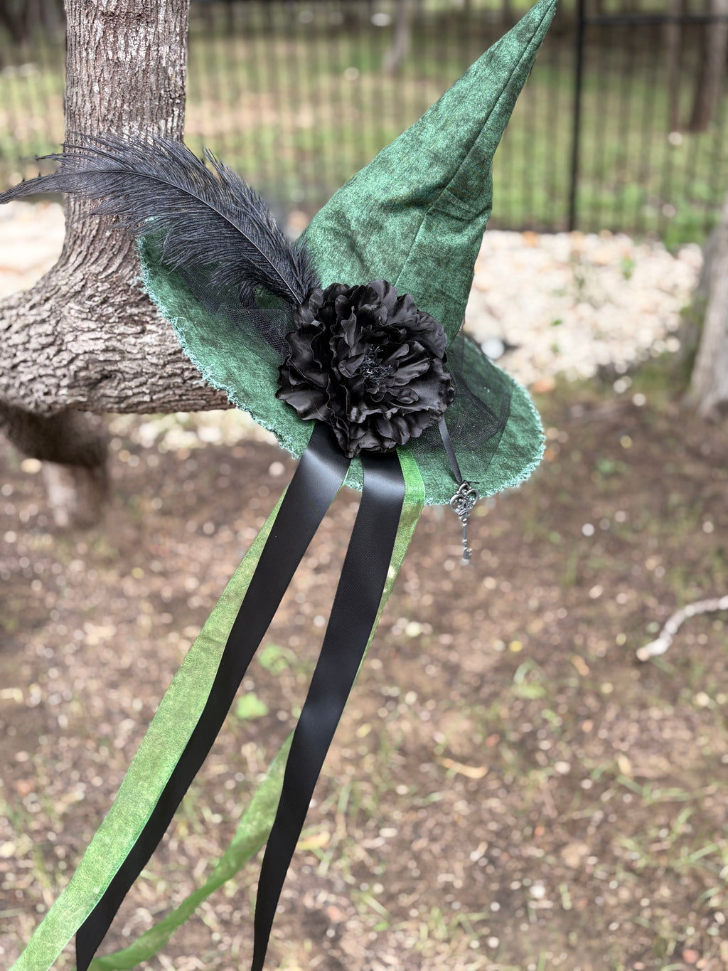Sylvaine | Green & Black Woodland Witch Hat – Moonspell Hollow™