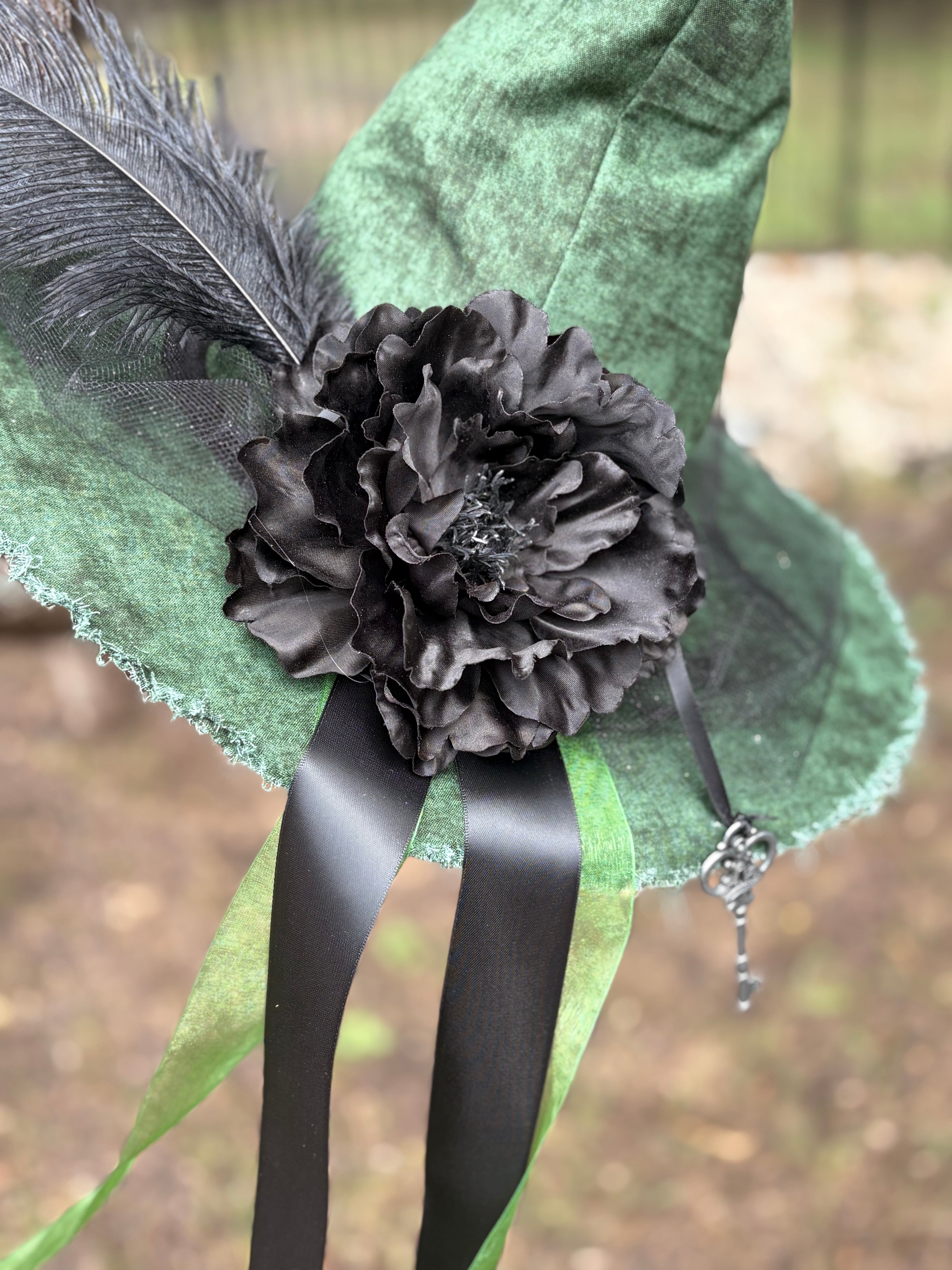 Sylvaine | Green & Black Woodland Witch Hat – Moonspell Hollow™