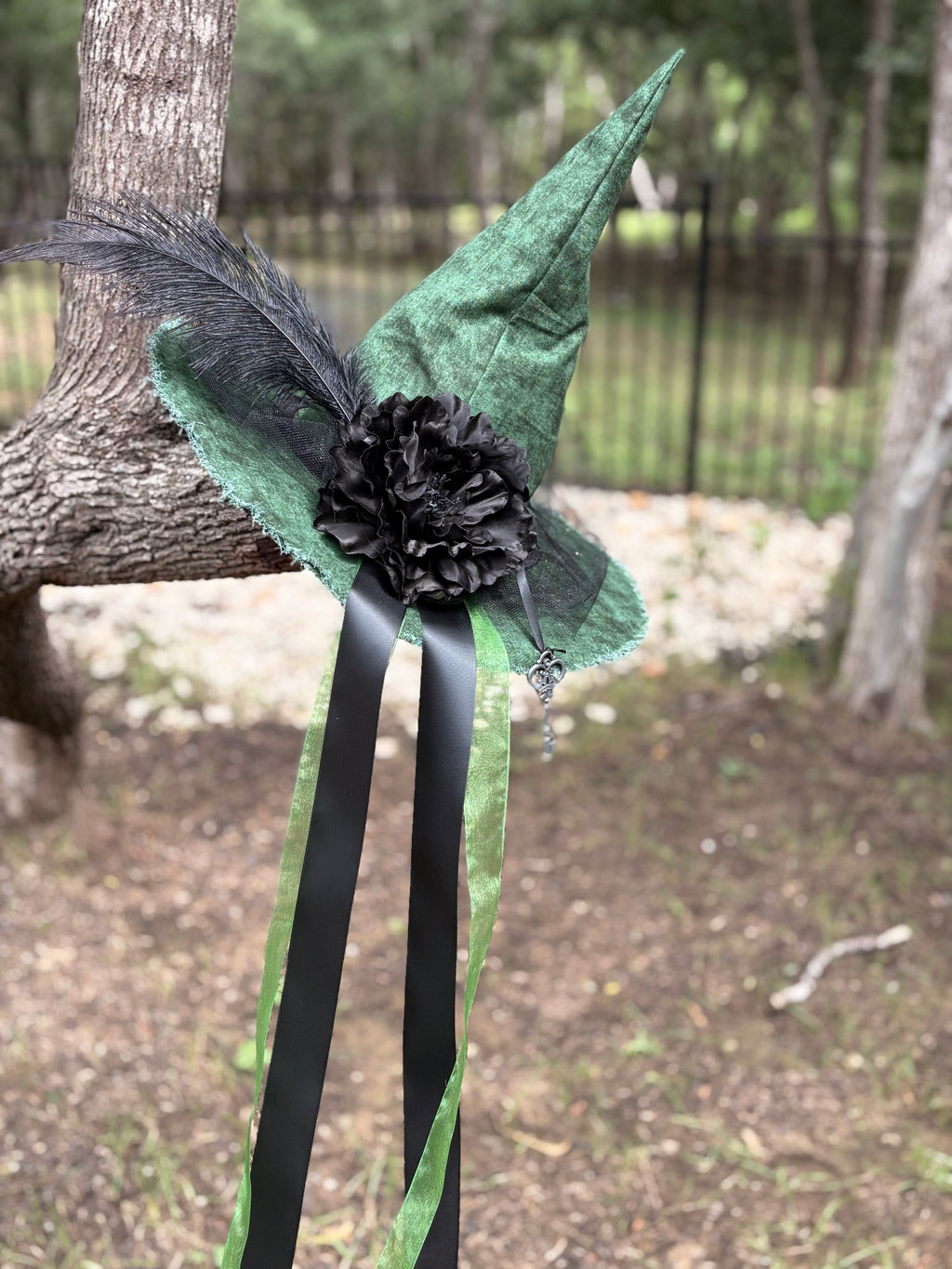 Sylvaine | Green & Black Woodland Witch Hat – Moonspell Hollow™