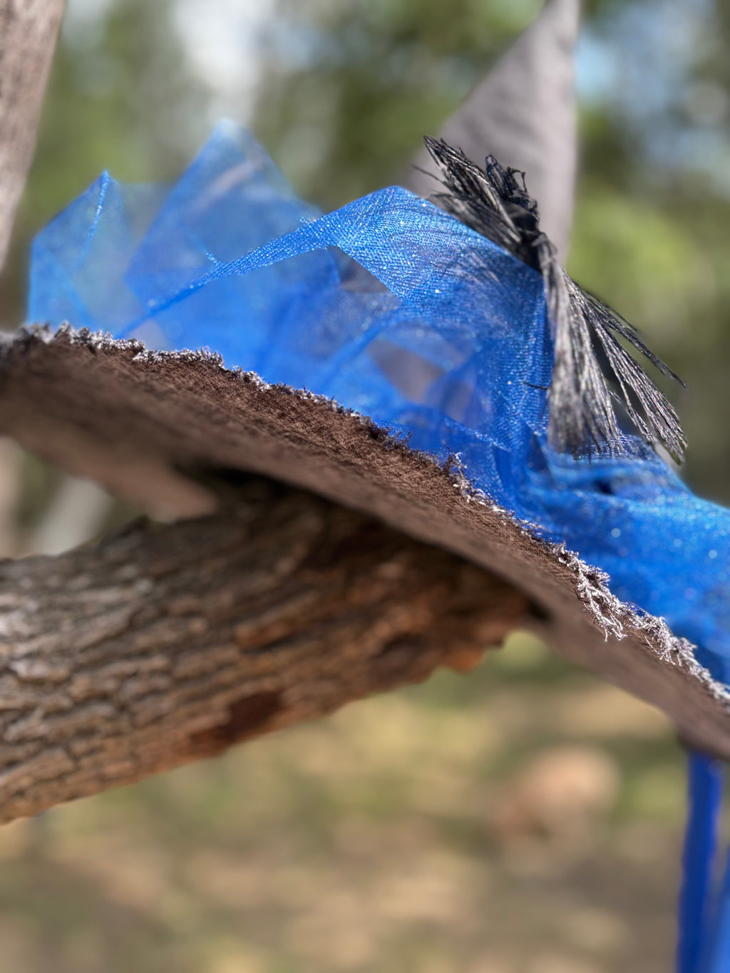 Velora Blueveil | Royal Blue Gothic Witch Hat – Moonspell Hollow™