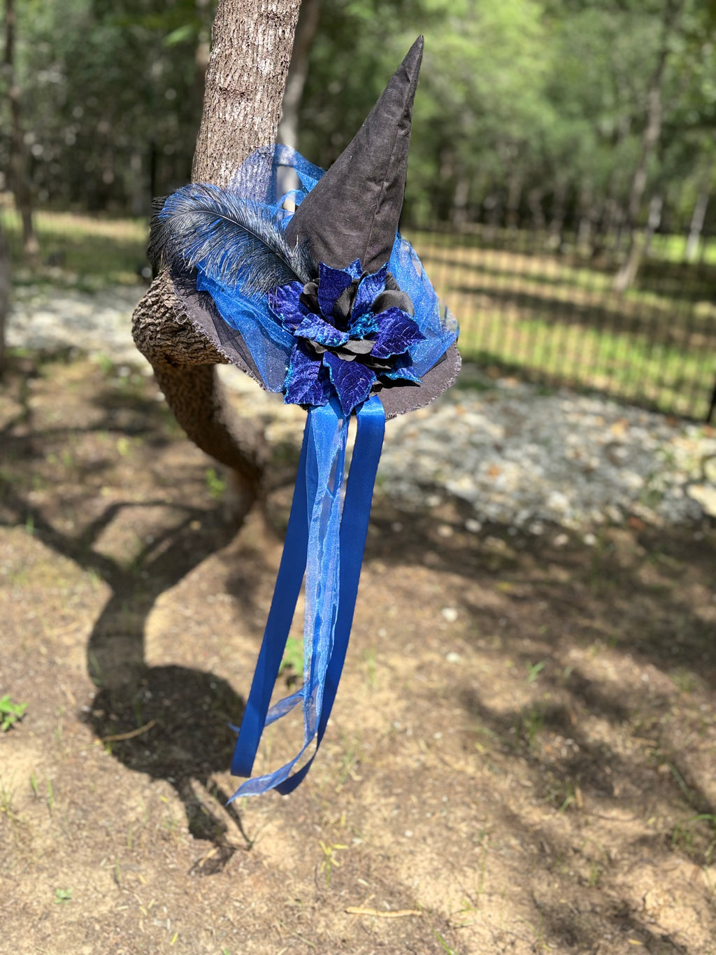 Velora Blueveil | Royal Blue Gothic Witch Hat – Moonspell Hollow™