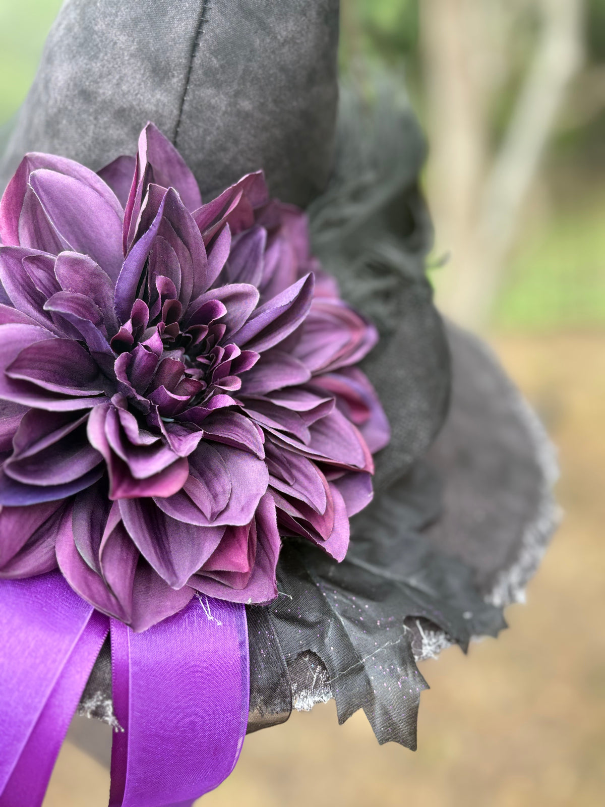 Plum Dahlia | Gothic Grace Witch Hat – Moonspell Hollow™