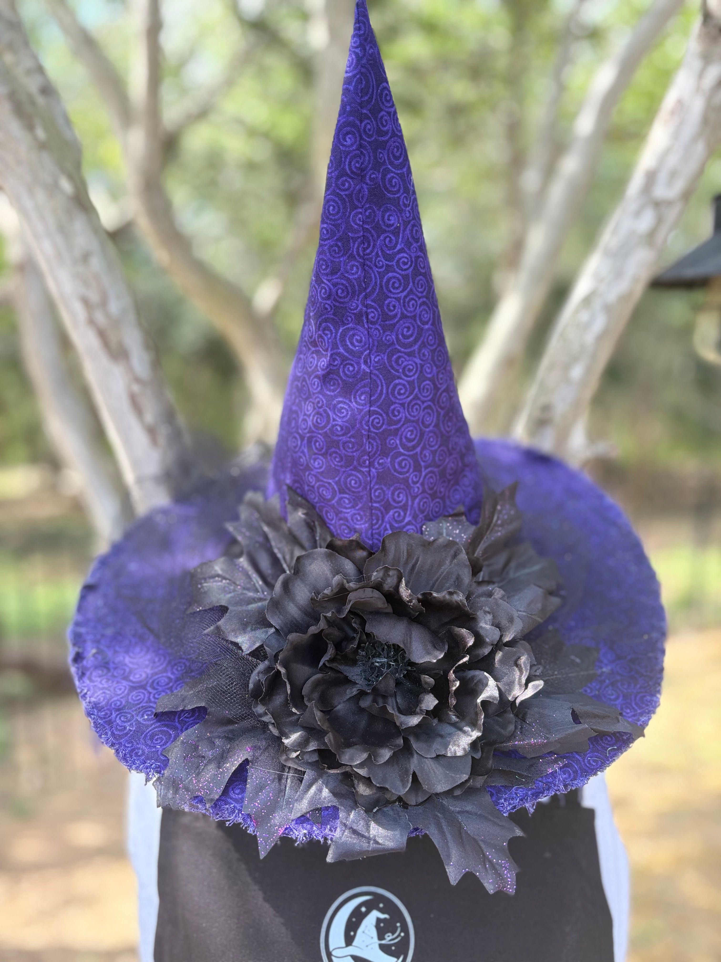Nocturne Dahlien | Purple & Black Witch Hat – Moonspell Hollow™