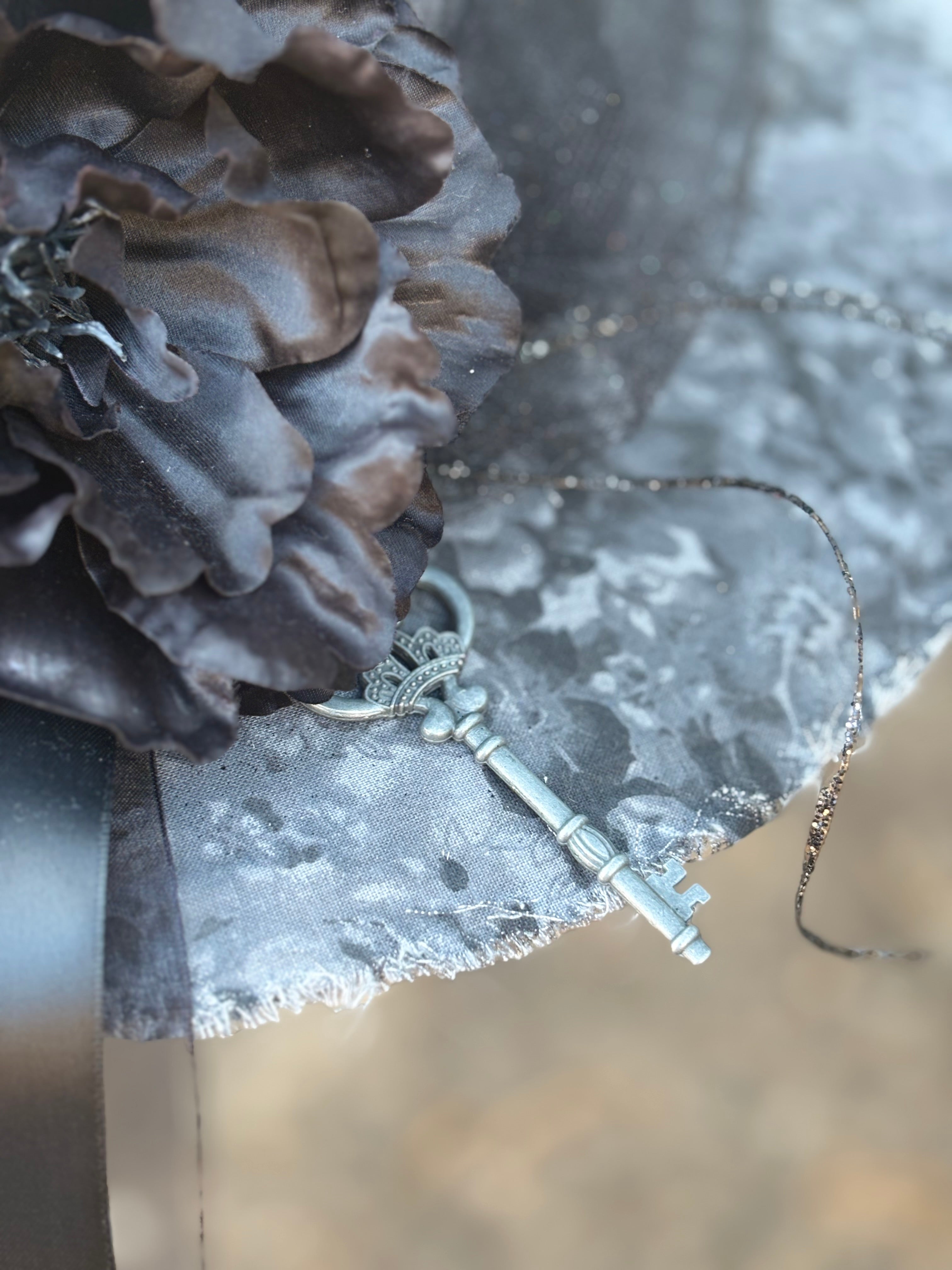 Veil of the Keyholder | Gothic Witch Hat – Moonspell Hollow™