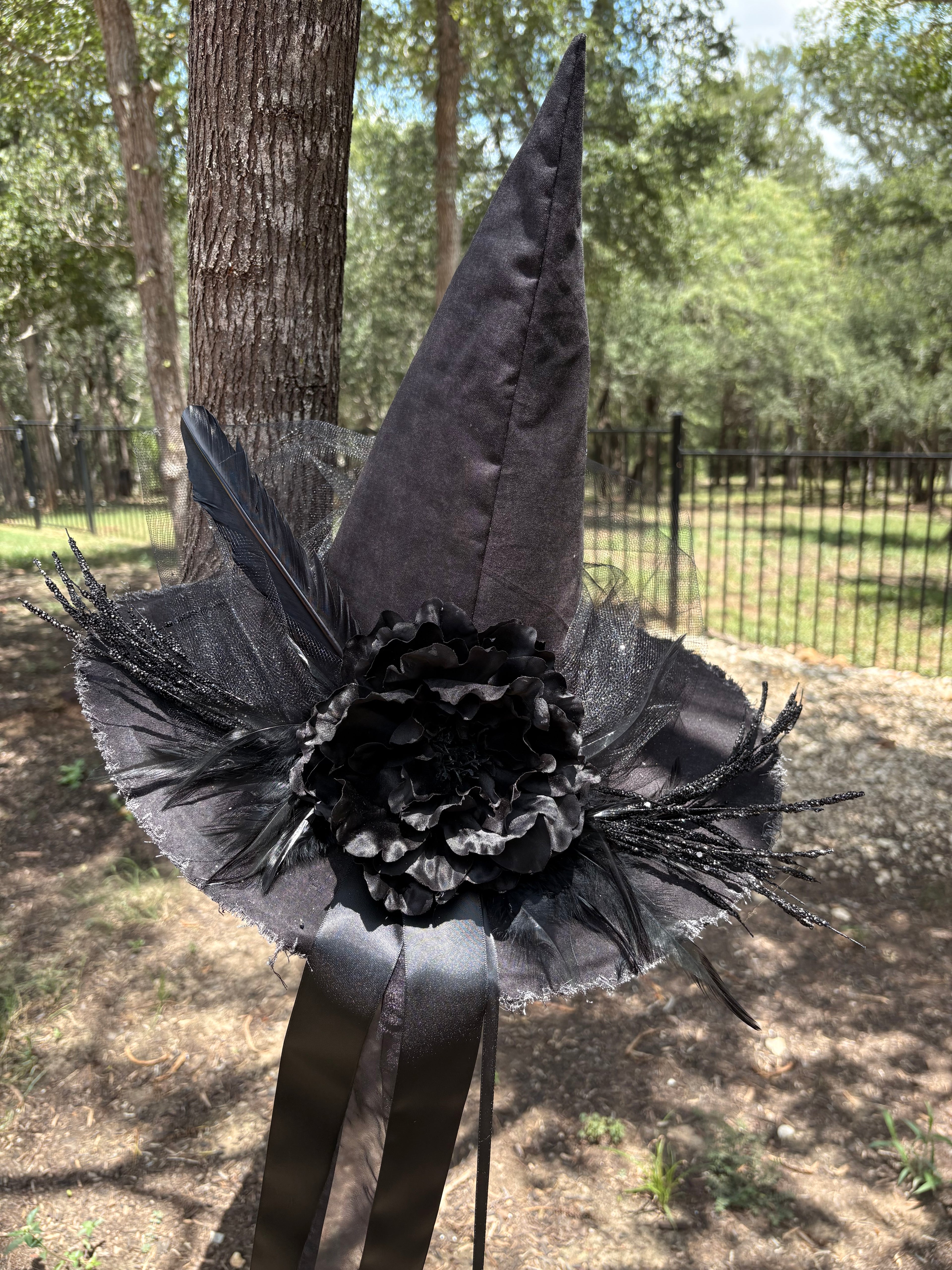 Lady Ravenshade | Black Gothic Key Witch Hat – Moonspell Hollow™