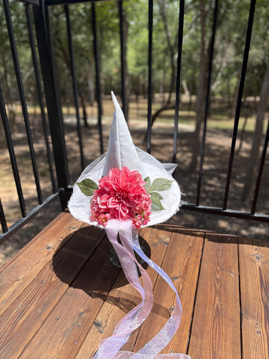 Witch Hat Enchanted White & Dahlia in Rose Pink | Witch Fashion