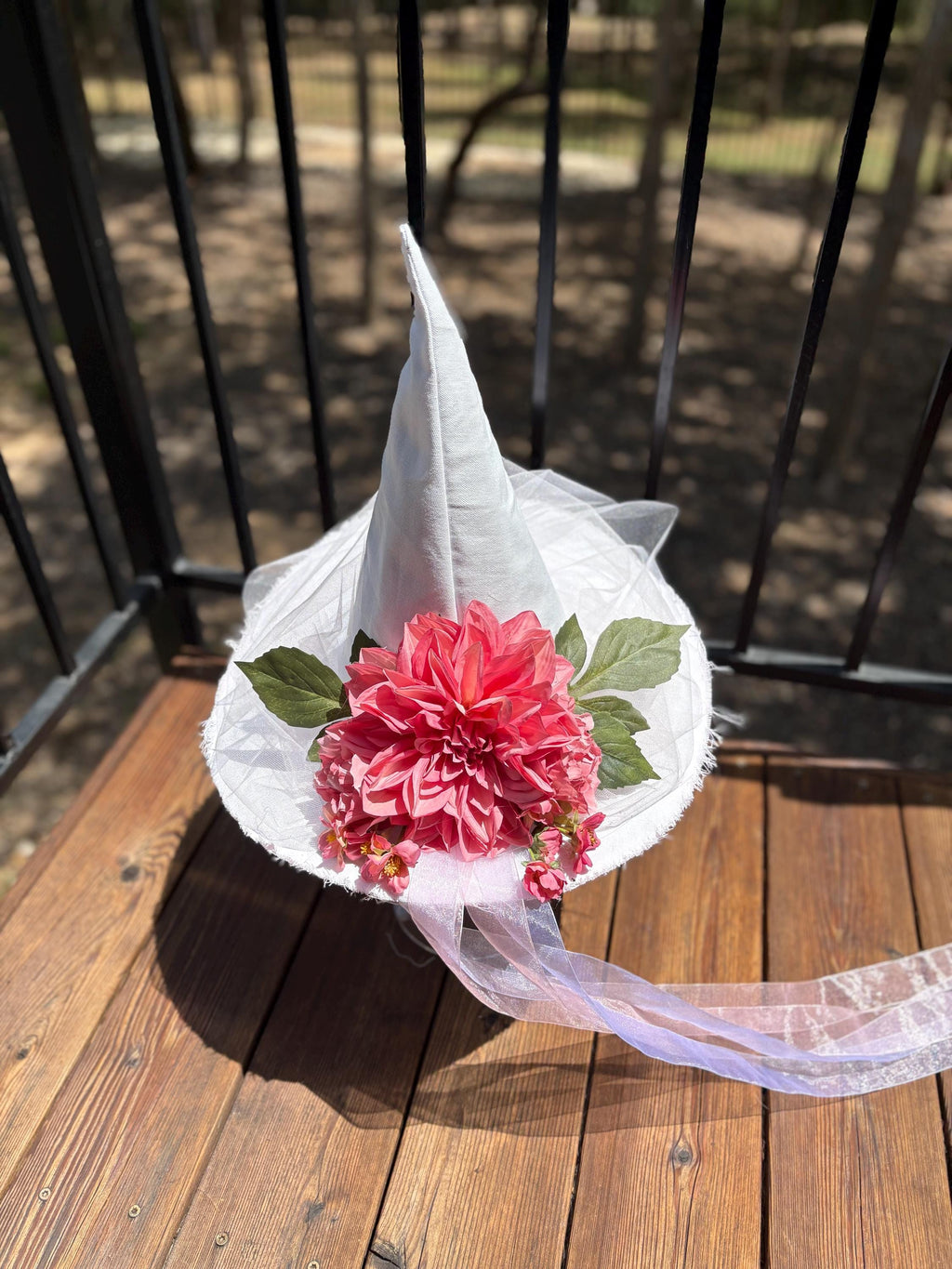 Witch Hat Enchanted White & Dahlia in Rose Pink | Witch Fashion
