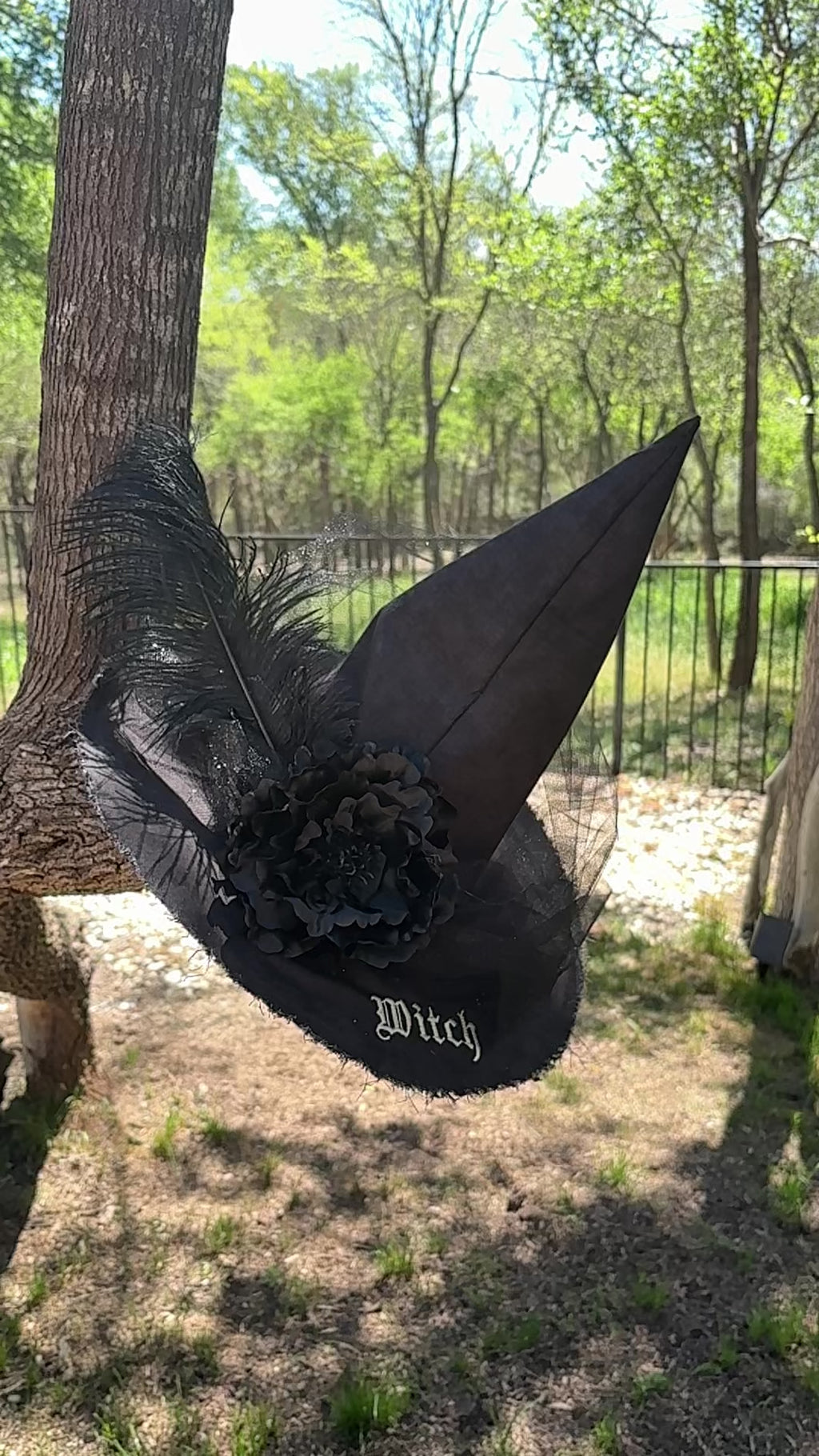 Velmora Noir | Dark Romance Witch Hat – Moonspell Hollow™
