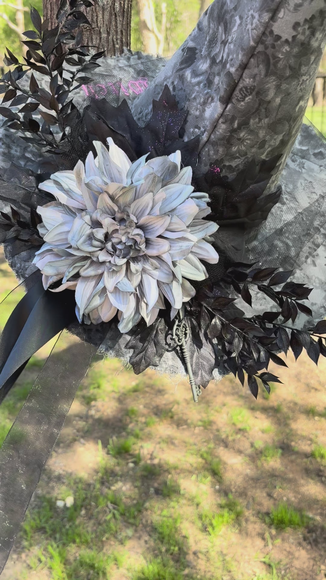 Ash Dahlia — Monochrome